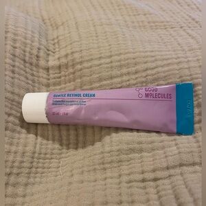 FREE ADD ON ITEM Good Molecules Gentle Retinol Cream